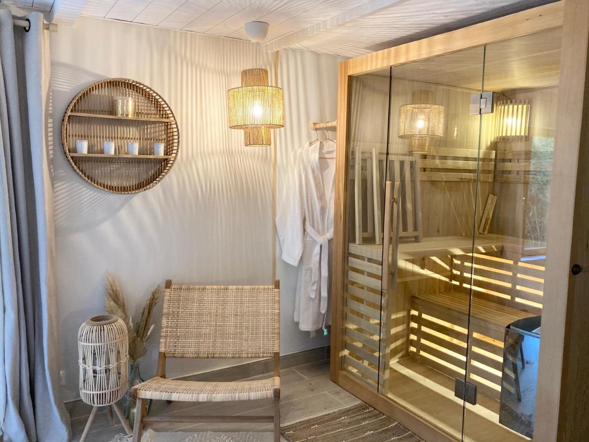 Bed and Breakfast Nuitees Bohemes Gajan  Екстер'єр фото