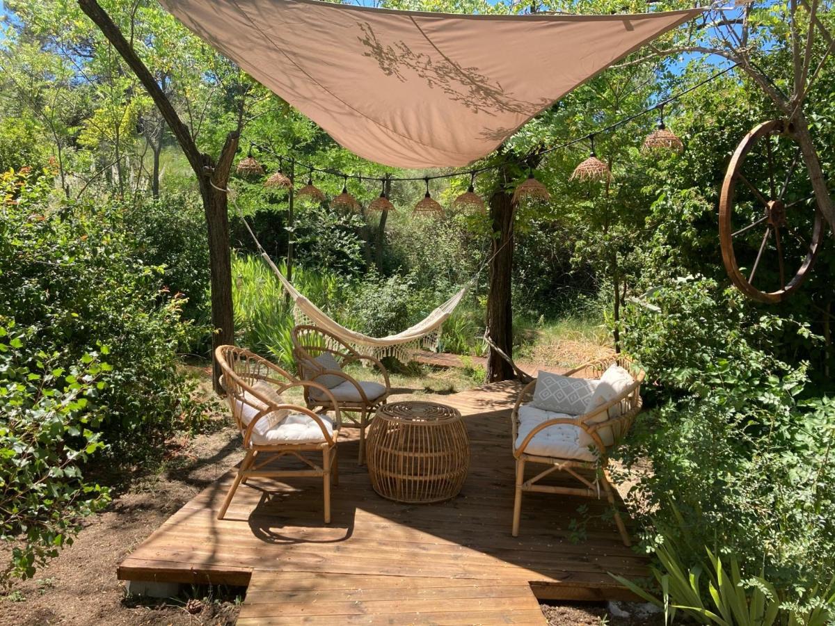 Bed and Breakfast Nuitees Bohemes Gajan  Екстер'єр фото