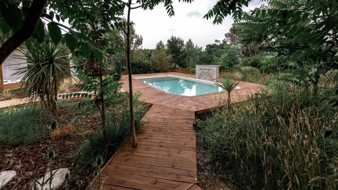 Bed and Breakfast Nuitees Bohemes Gajan  Екстер'єр фото