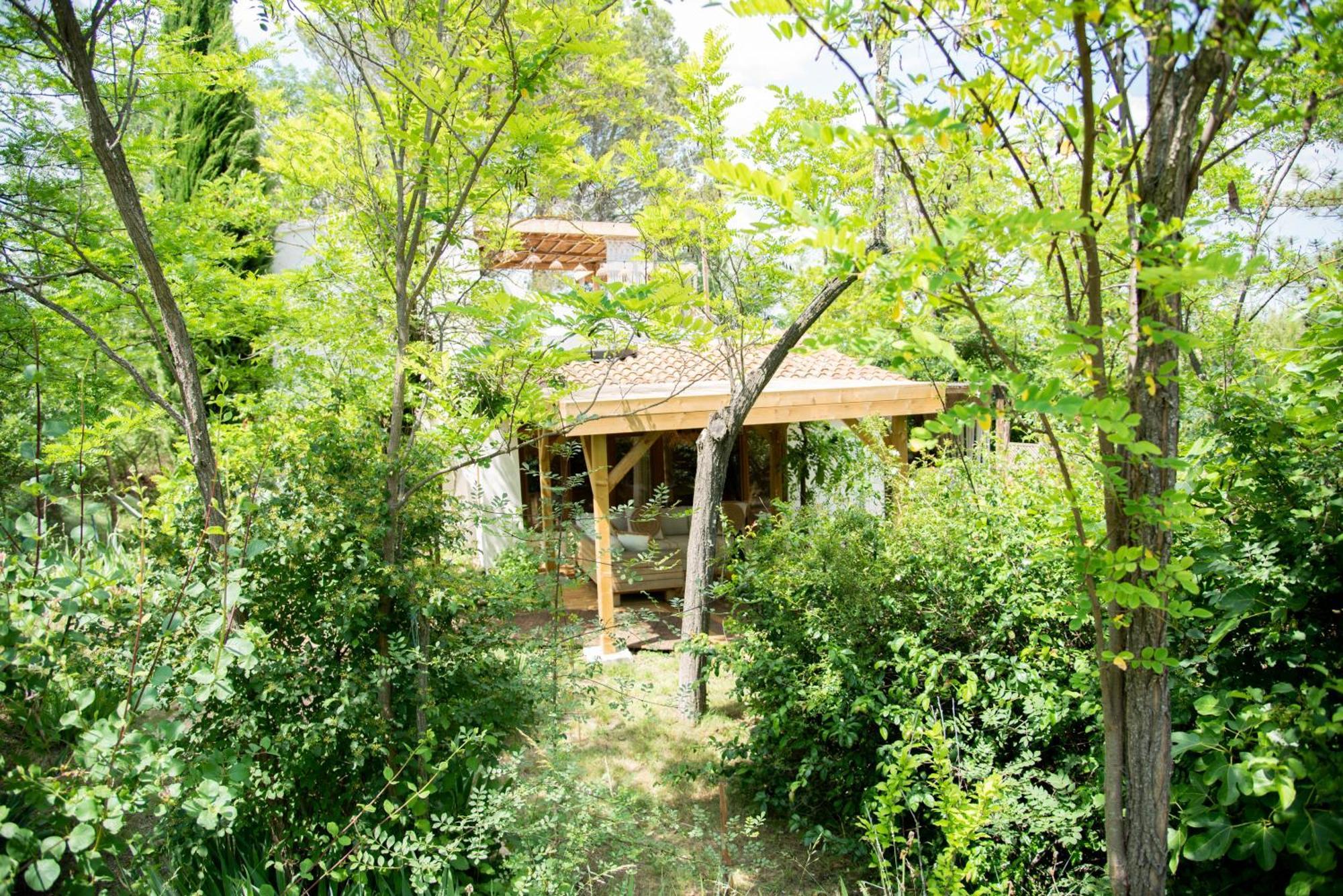 Bed and Breakfast Nuitees Bohemes Gajan  Екстер'єр фото